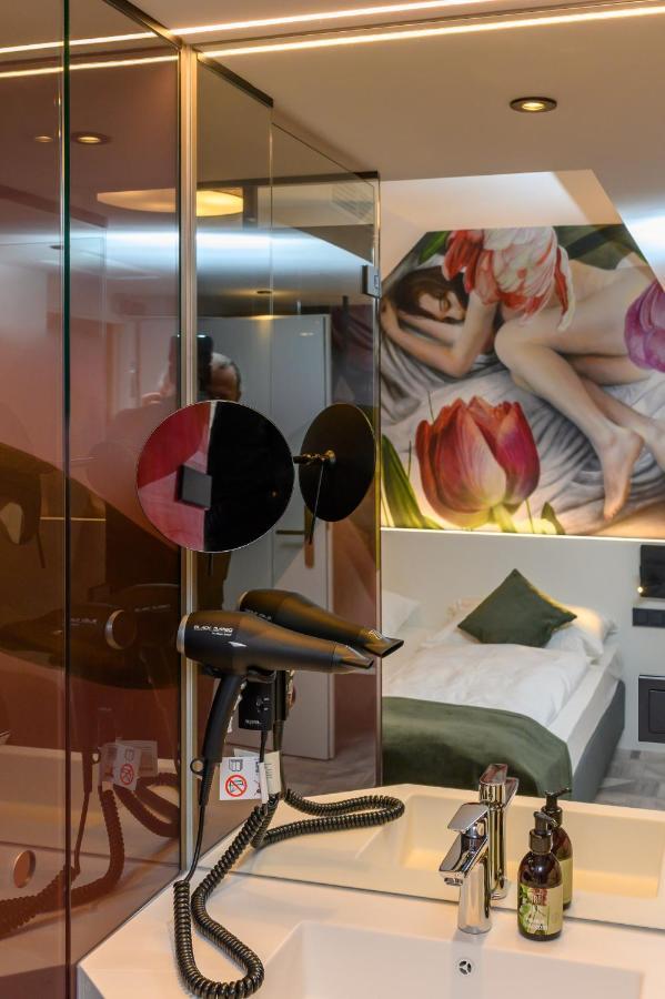 Art-Inn Design Self-Check-In-Hotel リンツ エクステリア 写真